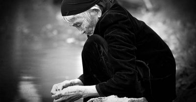 Màu kỷ niệm: Giáp Tết ‘củ mật’ và lời ‘Chú Thần Đăng’ của bà, nhắc nhở riêng mình thôi…