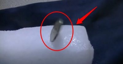 Giải mã hiện tượng “đồng xu có ma” run bần bật trên khối băng dù chẳng hề có gió