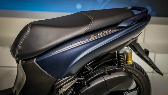 Yamaha Lexi 125 hơn 30 triệu đồng, đối thủ nặng ký của Honda PCX
