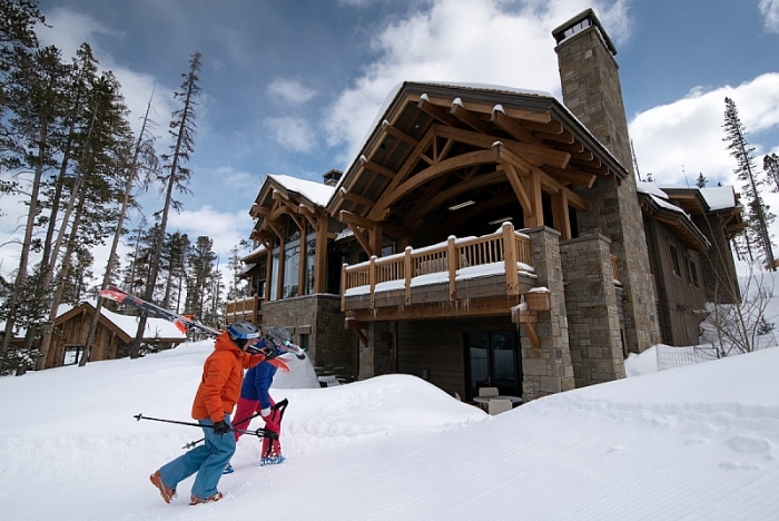 Yellowstone - câu lạc bộ thể thao của người giàu có và nổi tiếng thế giới