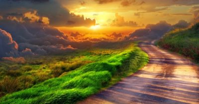 Cảm nhận 2 khúc dạo đầu Prelude của Beethoven: Lung linh một bầu không khí thánh thiện