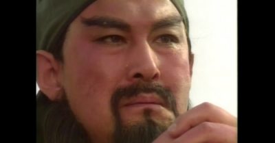 Quan Công treo ấn gói vàng, vượt năm ải chém sáu tướng: Thử giải dưới góc nhìn tu luyện