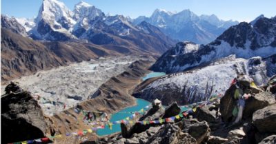 Có bí mật nào bên dưới “dãy núi không rễ” Himalaya? 