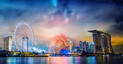 Trừ tà nghênh phúc, sự trùng hợp xảo diệu trong phong tục đón năm mới Đông Tây