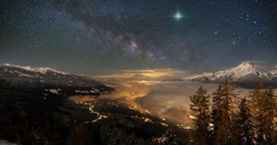 Vén màn chuyện lạ ở nhân gian, thương vũ Thánh Vương độ hồng trần (Phần 2)