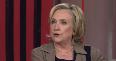 Phản ứng của bà Hillary Clinton trước các cáo trạng của ông Trump