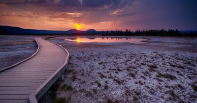 Người tính không bằng Trời tính, Hồ Sinh mượn xác hoàn hồn thành gia nhân hai họ