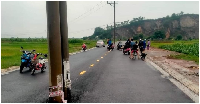 Nơi xảy ra vụ tai nạn khiến một người tử vong khi chạy xe va vào cột điện giữa đường