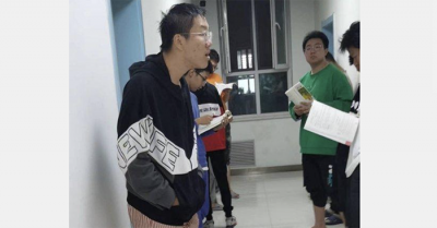 Trung Quốc: Hiệu trưởng, Trưởng phòng tuyển sinh và giáo viên xông vào ký túc xá giữa đêm đánh học sinh