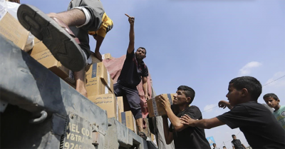 Người Palestine ở Gaza đang sống bằng 2 miếng bánh mì mỗi ngày