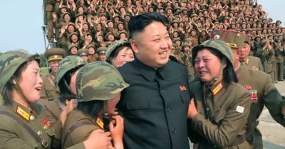 Liệu Kim Jong Un có noi gương ông nội tấn công Hàn Quốc?