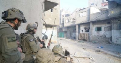 Israel tiếp tục cuộc tấn công vào Gaza và các cuộc đàm phán ngừng bắn vẫn đang tiếp tục