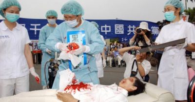 Hơn 700 quan chức Trung Quốc bức hại Pháp Luân Công gặp tai họa năm 2023