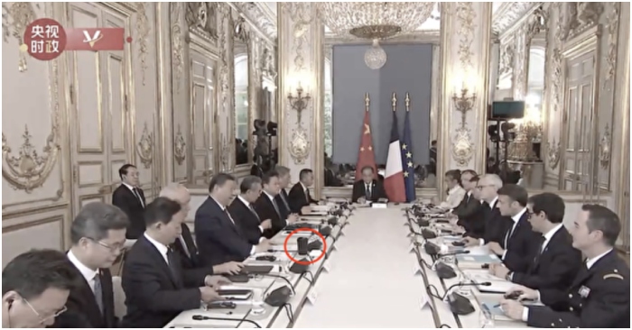 Ông Tập vẫn mang theo ‘cốc uống riêng’ khi tới cung điện Tổng thống Pháp, làm dấy lên đồn đoán