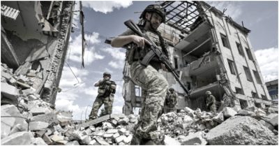 ‘Đã đến lúc’: Phương Tây sẽ cho phép Ukraina tấn công lãnh thổ Nga?
