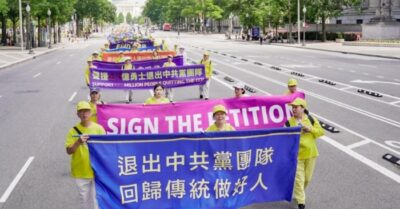 ‘Sóng Thần Tam Thoái’ của 1,28 Triệu người Trung Quốc, tăng 34,2% so với tháng 9 năm ngoái