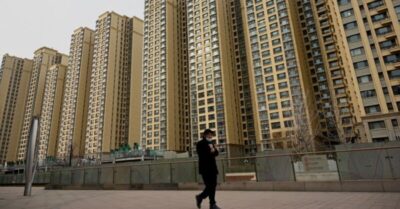 Áp lực kinh tế tăng vọt, hàng triệu gia đình Trung Quốc rơi vào khủng hoảng nợ vay mua nhà