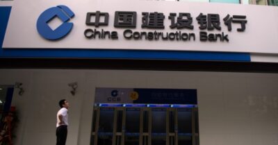 Luật sư nổi tiếng Trung Quốc đi rút tiền, liền bị ngân hàng báo cảnh sát, yêu cầu tự chứng minh trong sạch