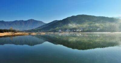 Ra ngoài cấy cày, vào nhà đọc sách: Nền tảng tinh thần của văn hóa ‘Canh Độc’