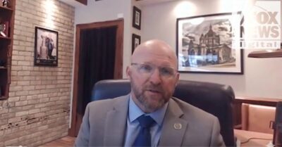 20 nghị sĩ Cộng hòa ‘bắt tay’ Dân chủ lật sắc lệnh của TT Trump