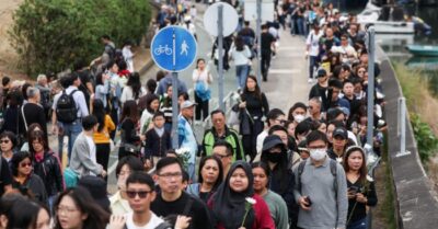 Người Hồng Kông đồng cảm trước thảm kịch: ‘Đại họa có thể giáng xuống đầu chúng ta’