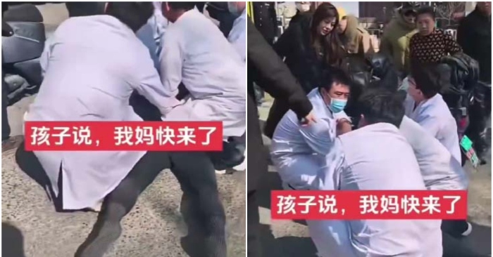 Thật trắng trợn: 4 người mặc áo blouse trắng ở Hà Bắc bắt trẻ em ngay trên phố, đứa trẻ khóc gọi mẹ