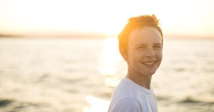 Kỳ duyên luân hồi: Bạn trai quá cố đầu thai làm con trai