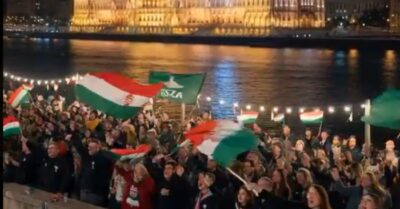 Chấn động toàn cầu: Kẻ độc tài Hungary ngã ngựa! Dân chúng hân hoan, ông Tập thực sự hoảng sợ?