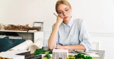 Vì sao luôn sống mệt mỏi như vậy? Viết cho bạn, người đang “nhập vai quá sâu”