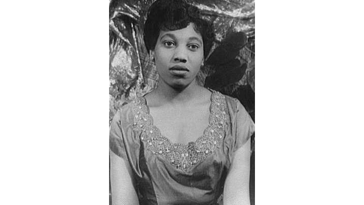 Leontyne Price năm 1951, ảnh Carl Van Vechten.