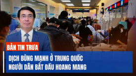 Người dân Trung Quốc hoang mang khi mã xanh thời COVID-19 đột nhiên trở lại